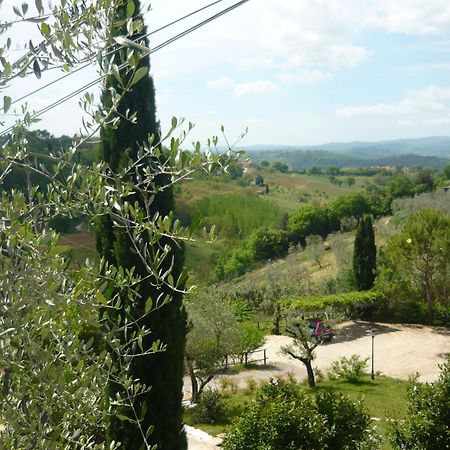 Podere Oliveta Поджибонси Екстериор снимка