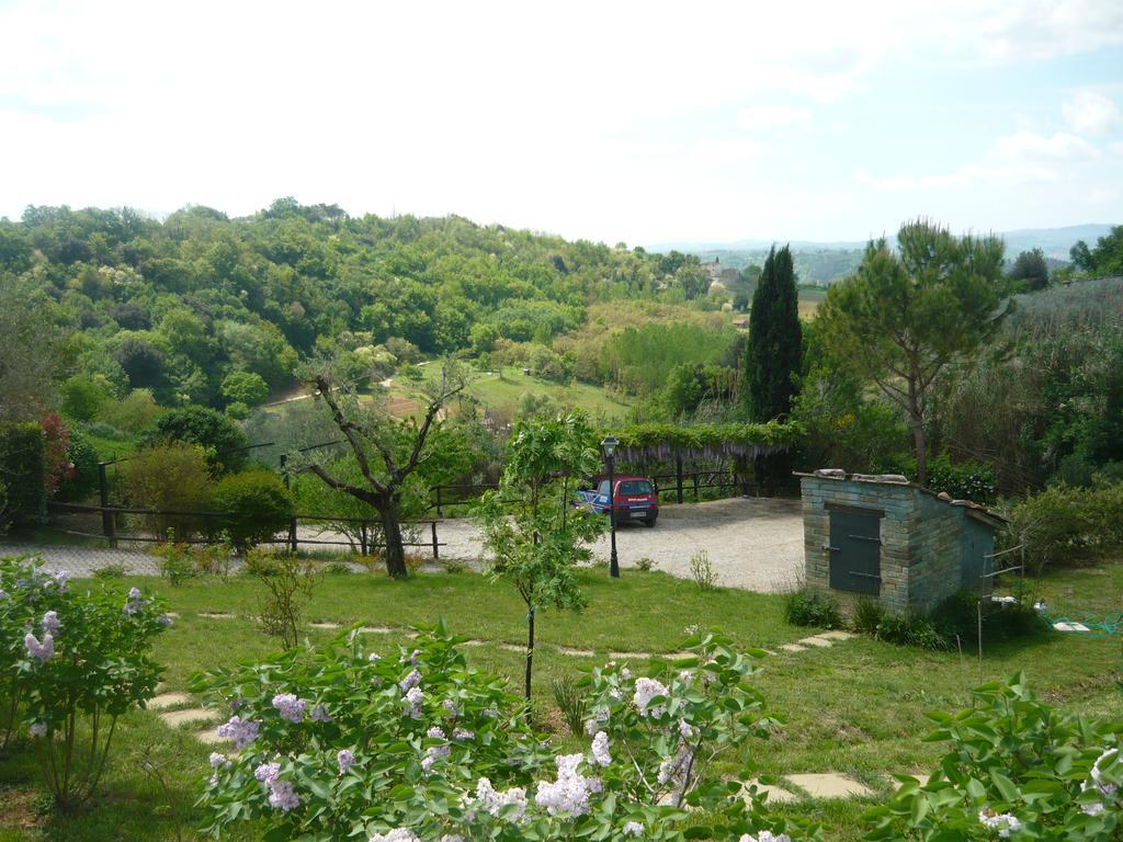 Podere Oliveta Поджибонси Екстериор снимка