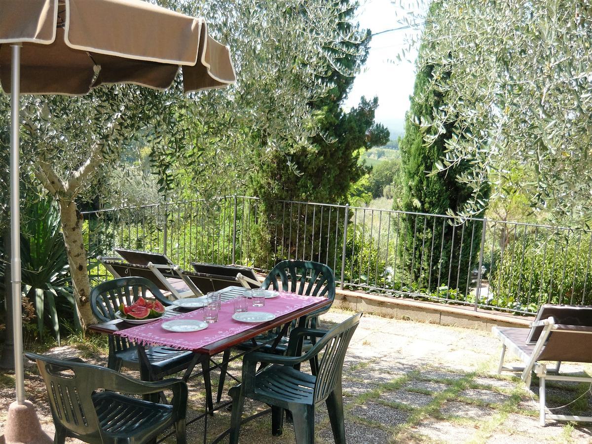 Podere Oliveta Поджибонси Екстериор снимка