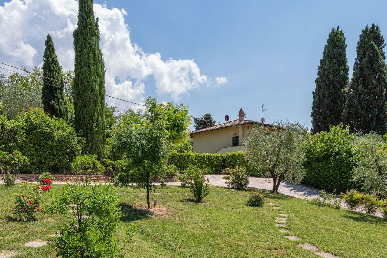 Podere Oliveta Поджибонси Екстериор снимка